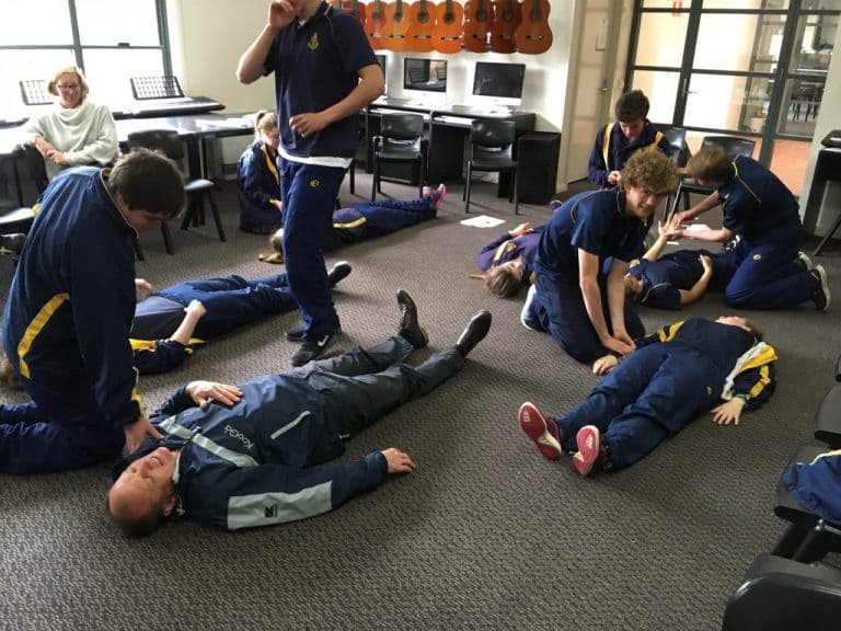 First Aid Courses for School Students